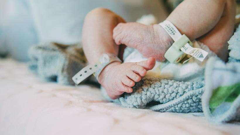 Com a pandemia, número de nascimentos no País em 2020 é o menor em 26 anos