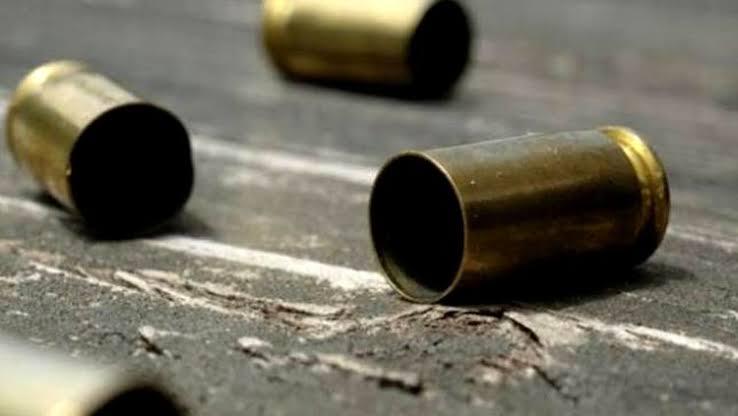 Homem tem casa invadida e é executado a tiros em Bento