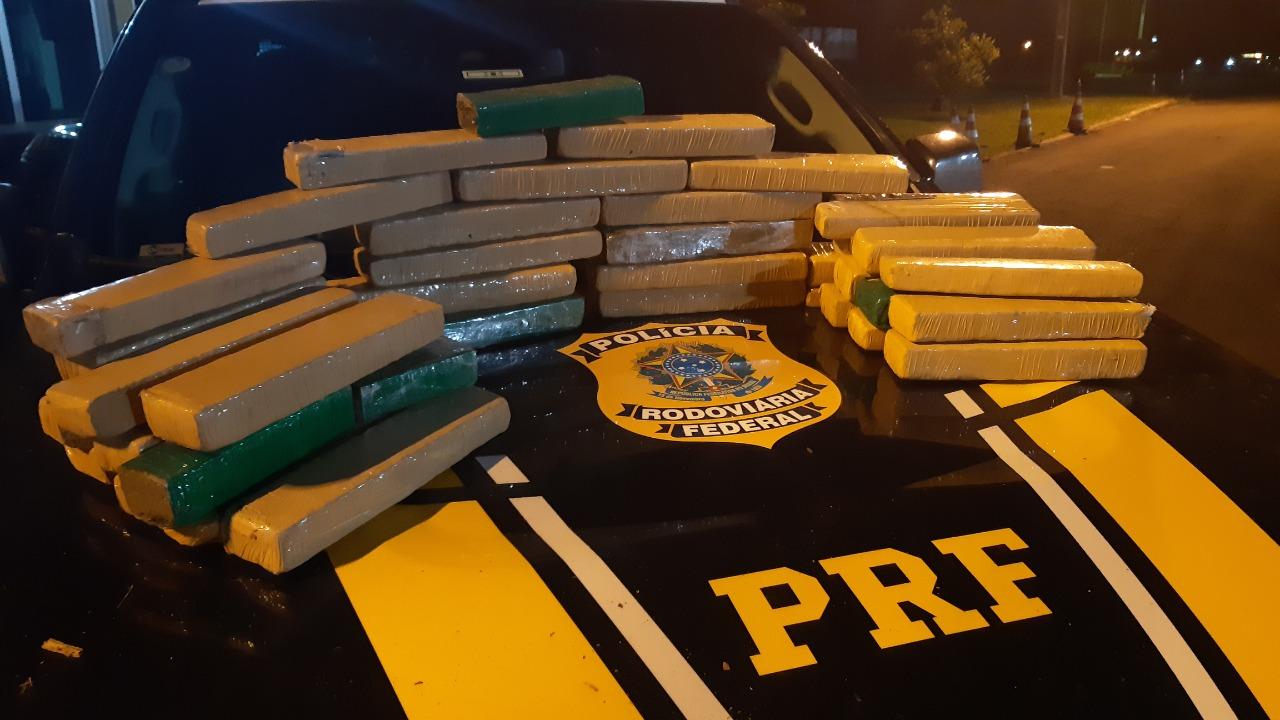 Em três ações, Polícia Rodoviária Federal recolhe cerca de 139 quilos de drogas no RS