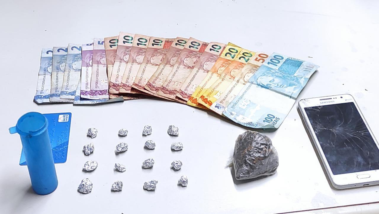 Força Tática prende homem por tráfico de drogas no Maria Goretti, em Bento