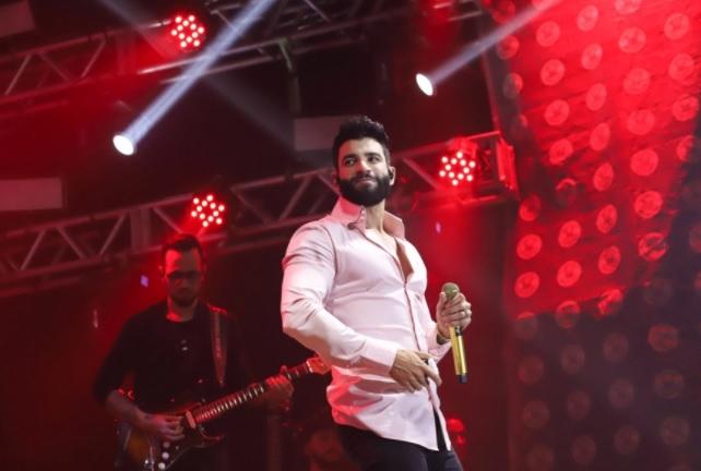 Gusttavo Lima passa mal e é internado às pressas em hospital em Goiânia