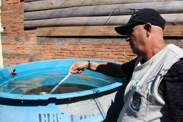 Bento liga o alerta contra a proliferação do mosquito da dengue