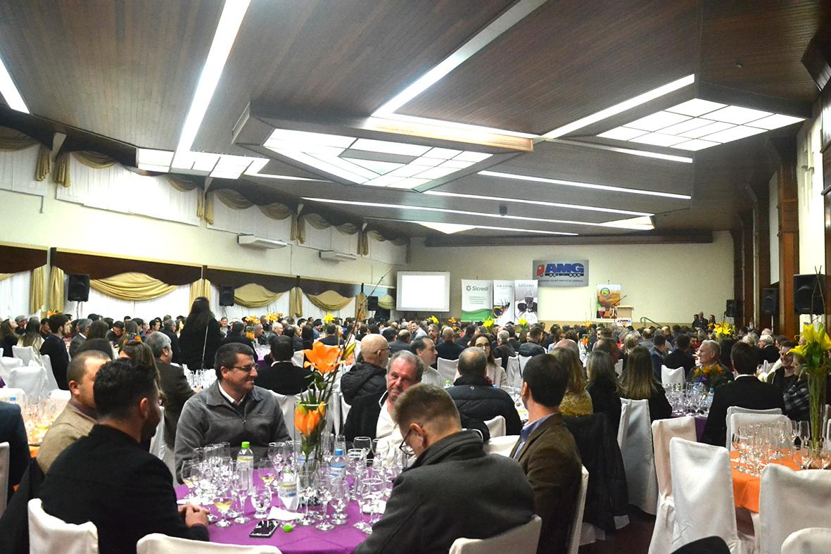 Associação dos Vinicultores de Garibaldi (AVIGA) completa 25 anos