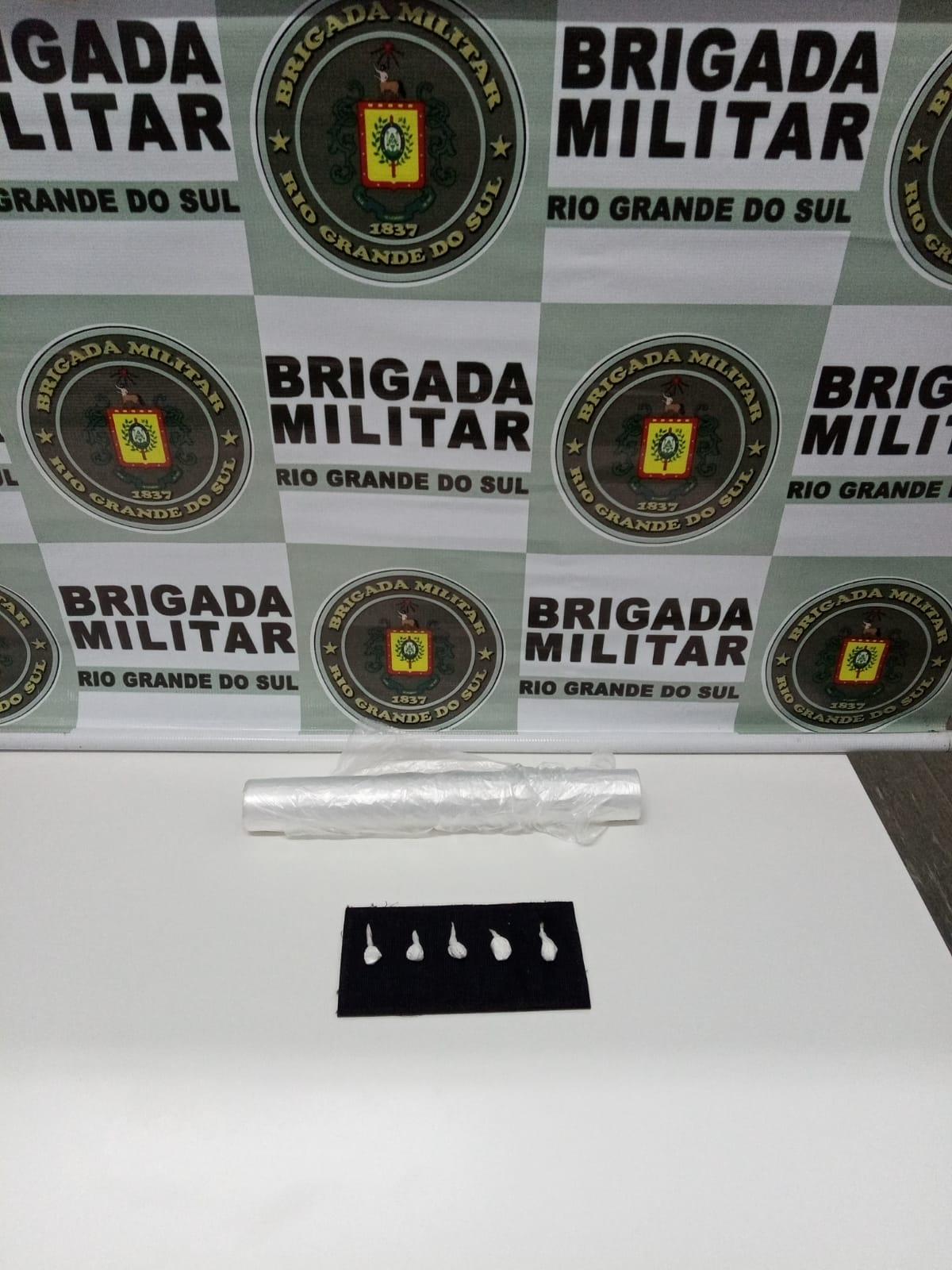 Menor é detido com drogas pela Força Tática em Nova Prata