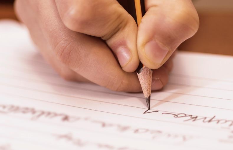 Coordenadoria da Mulher e Centro Revivi lançam o II Concurso de Redação em Bento