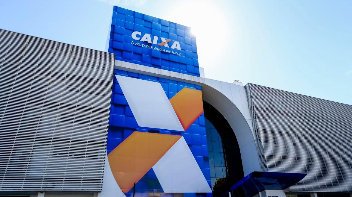 Ex-gerente de agência da Caixa no interior do RS é condenada a quase sete anos de prisão por fraudes