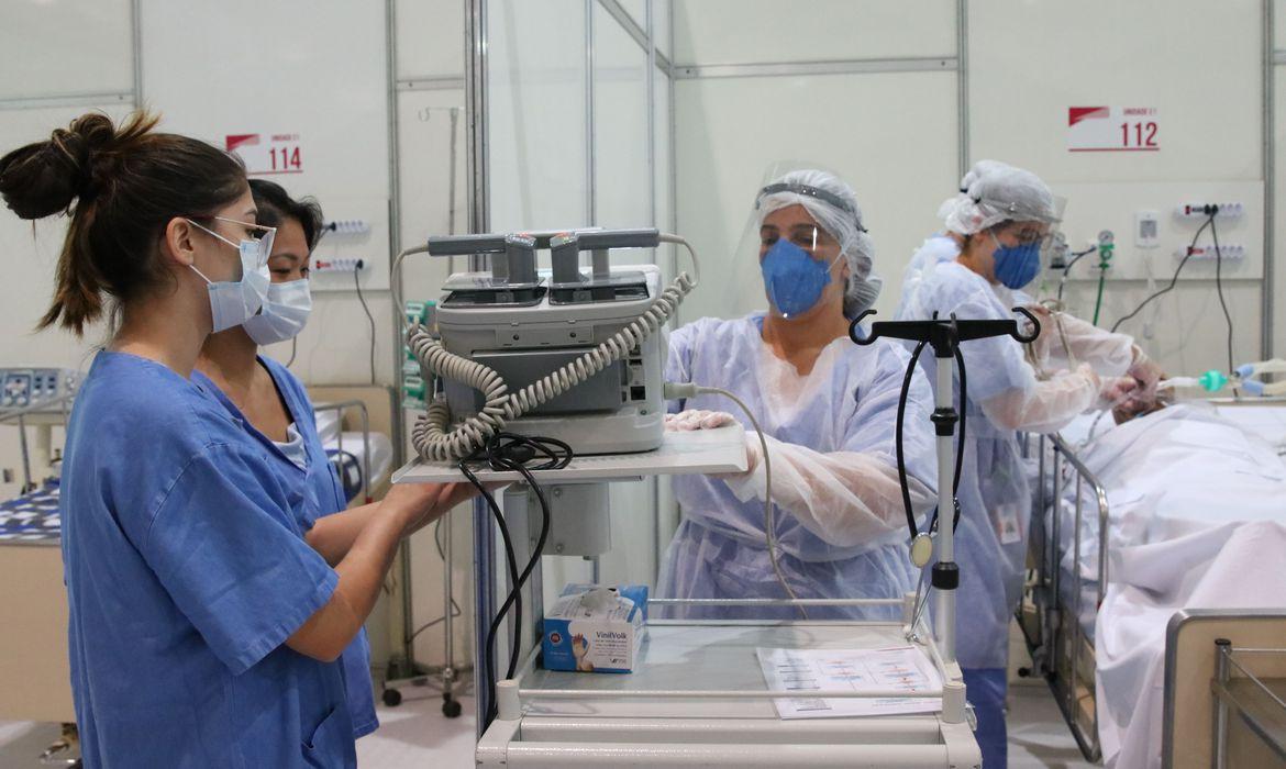 Covid matou no Brasil mais enfermeiros no Norte que no Sudeste, diz pesquisa da Fiocruz