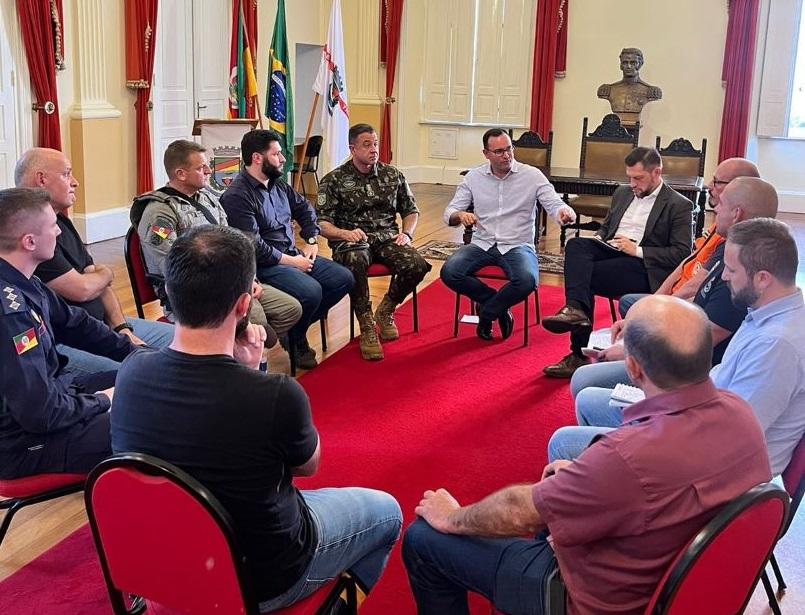 Reunião em Bento debate ações em virtude do novo alerta de chuva