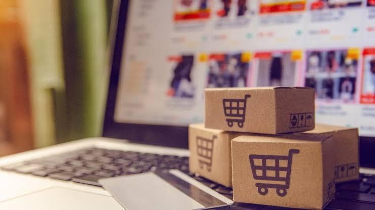 Imposto sobre compras importadas online deve sair até fim do ano