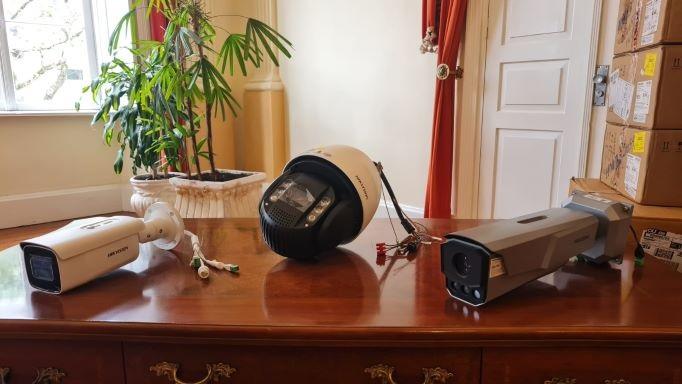 Novas câmeras de videomonitoramento são instaladas em educandários de Bento