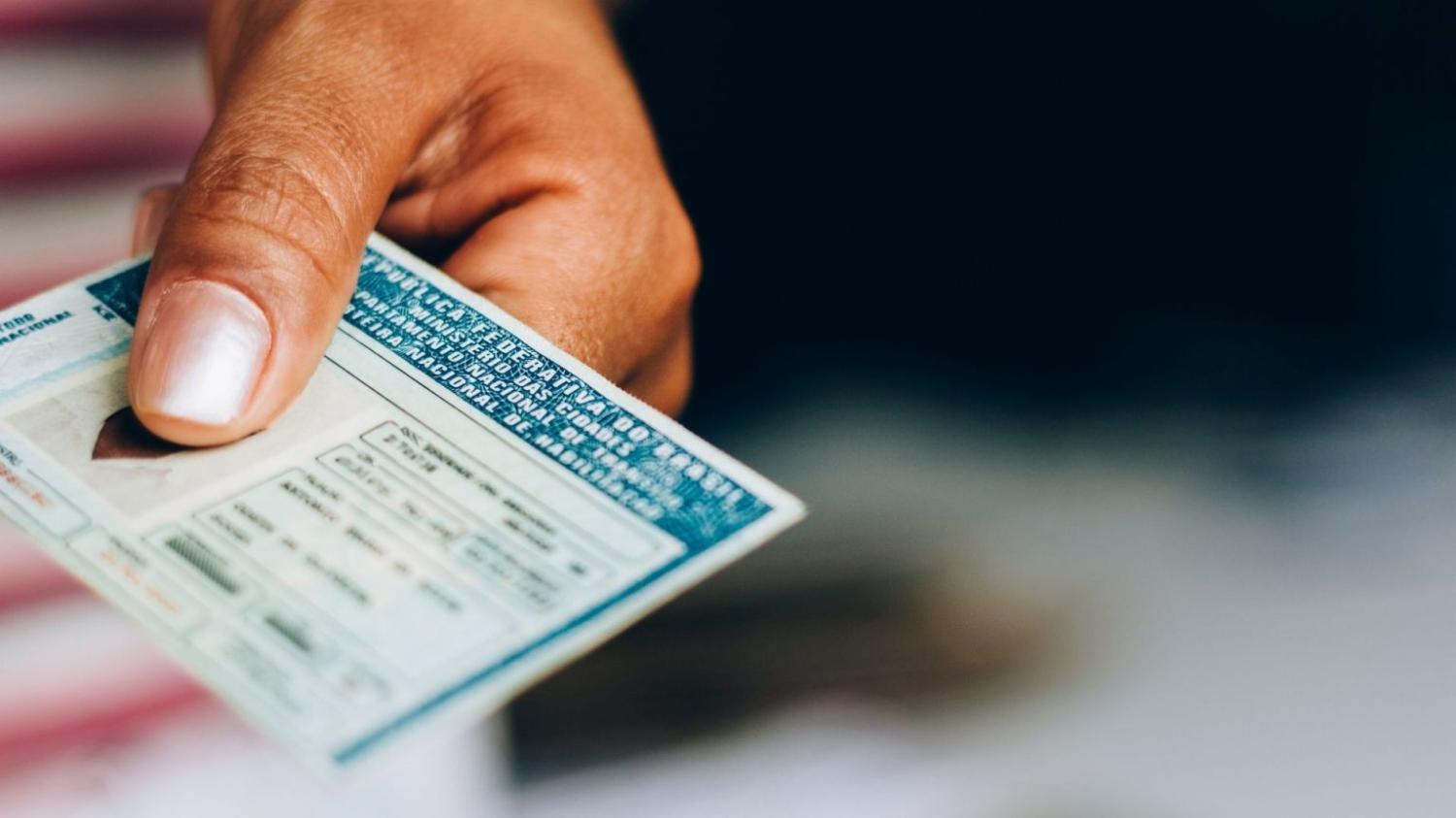 DetranRS emite a segunda via gratuita da carteira de motorista para os atingidos pelas enchentes no Alto Uruguai