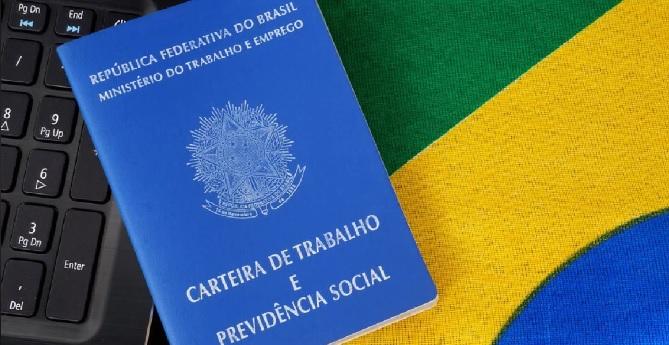 Quase 40% das demissões efetuadas no RS em 2023 foram voluntárias, aponta estudo