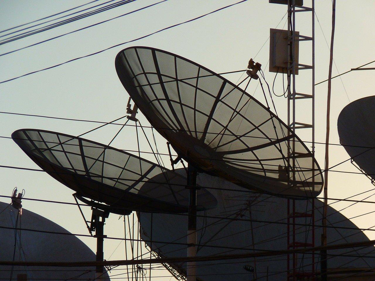 Atingidos por chuvas no RS receberão nova antena parabólica digital