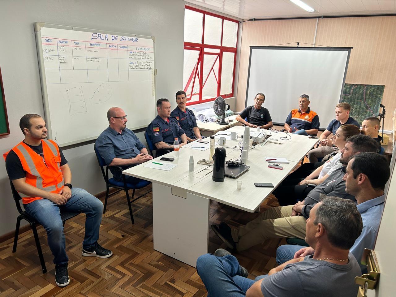 Prefeitura de Bento alinha treinamento para voluntários da Defesa Civil