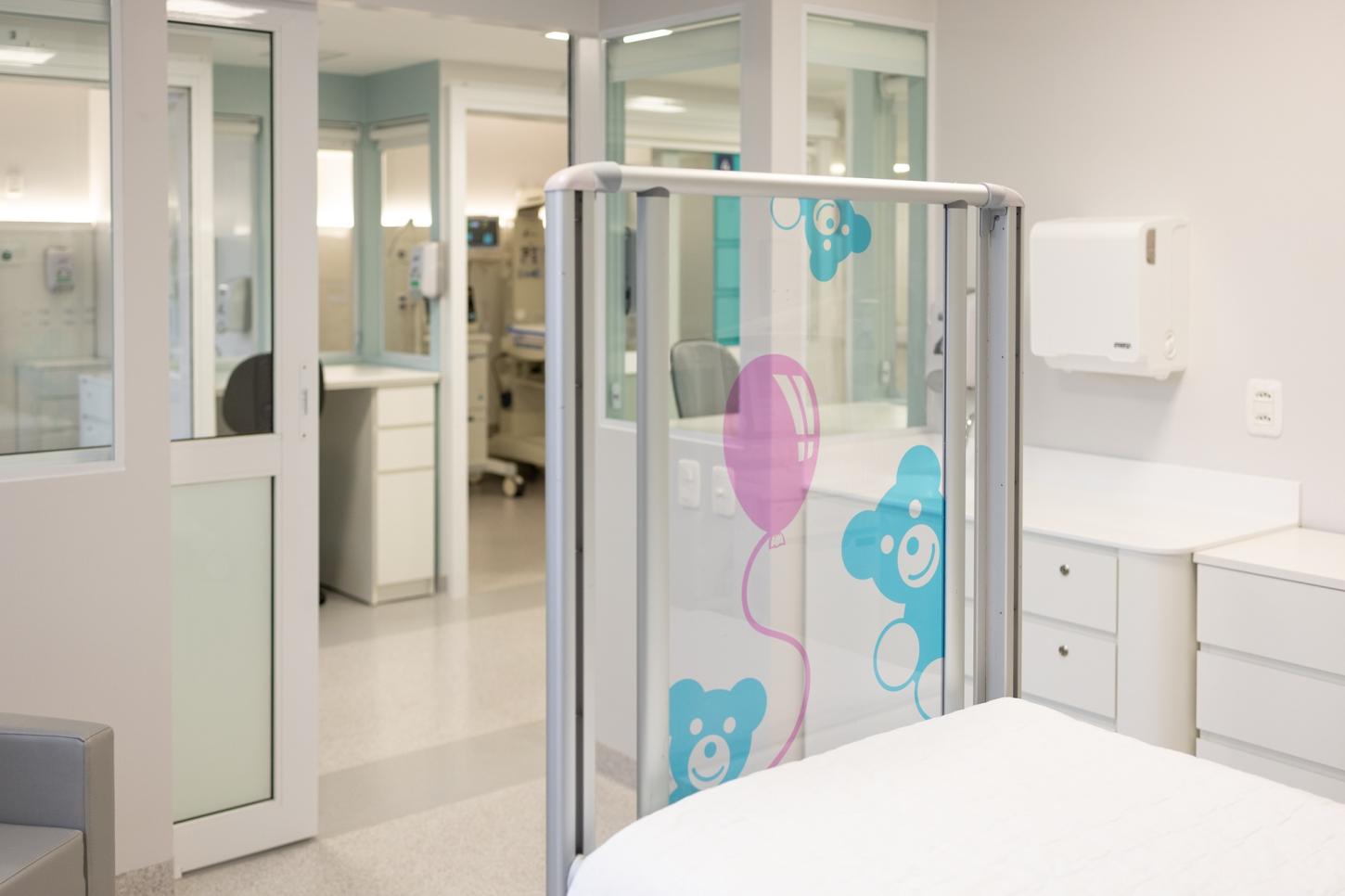 Hospital Tacchini inaugura nova UTI Pediátrica com estrutura ampliada