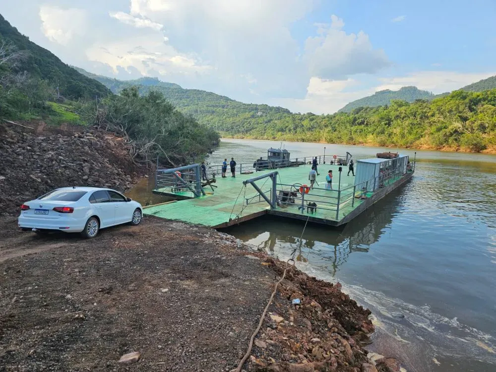 Balsa entre Santa Tereza e São Valentim do Sul retoma operações neste sábado