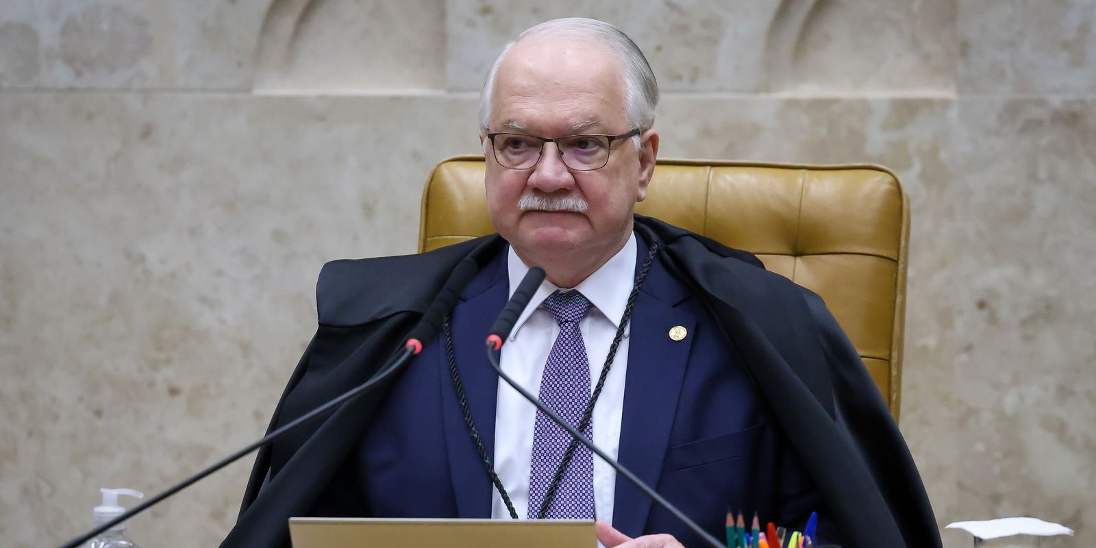 Fachin adia discussão sobre postagens de Nossa Senhora no STF